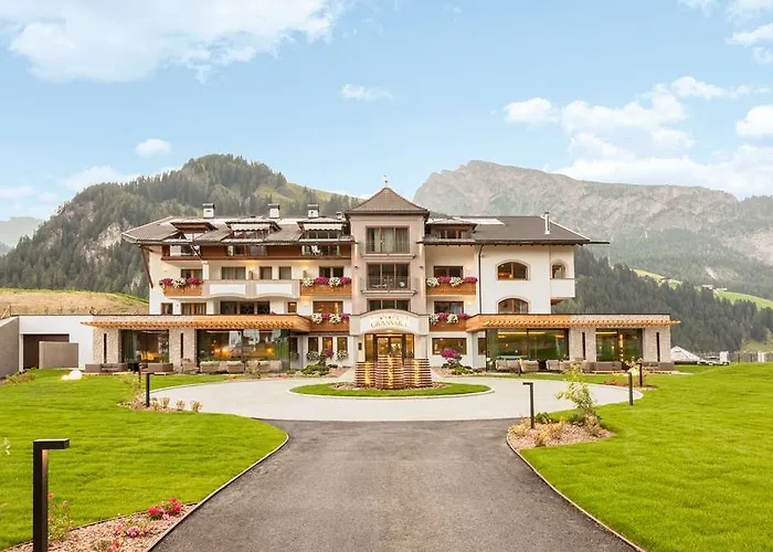 Og Granvara Relais And Spa Wolkenstein in Gröden